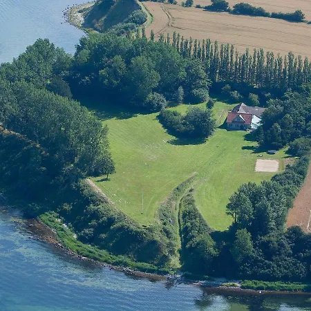 Six-bedroom In Aabenraa